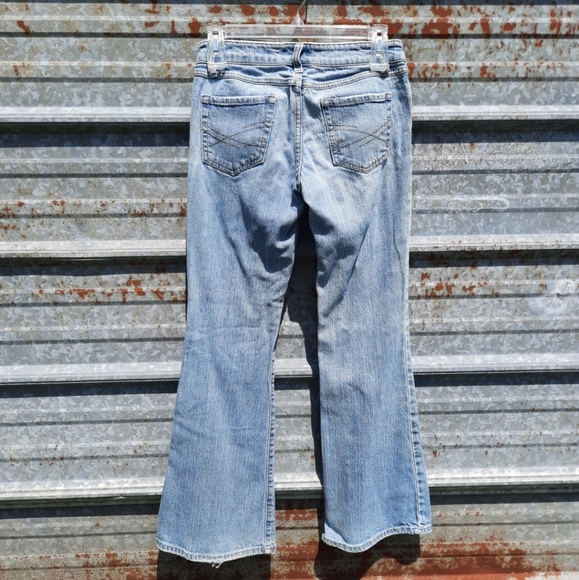 Aeropostale Stretch Flare Short Jeans - Picture 4 of 12